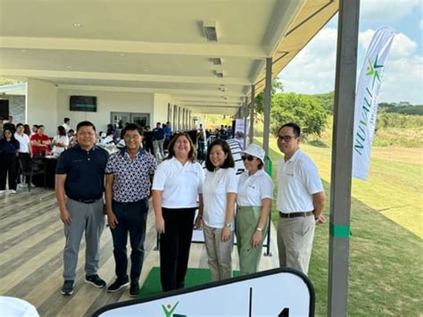 Driving Range Nuvali starts swinging .